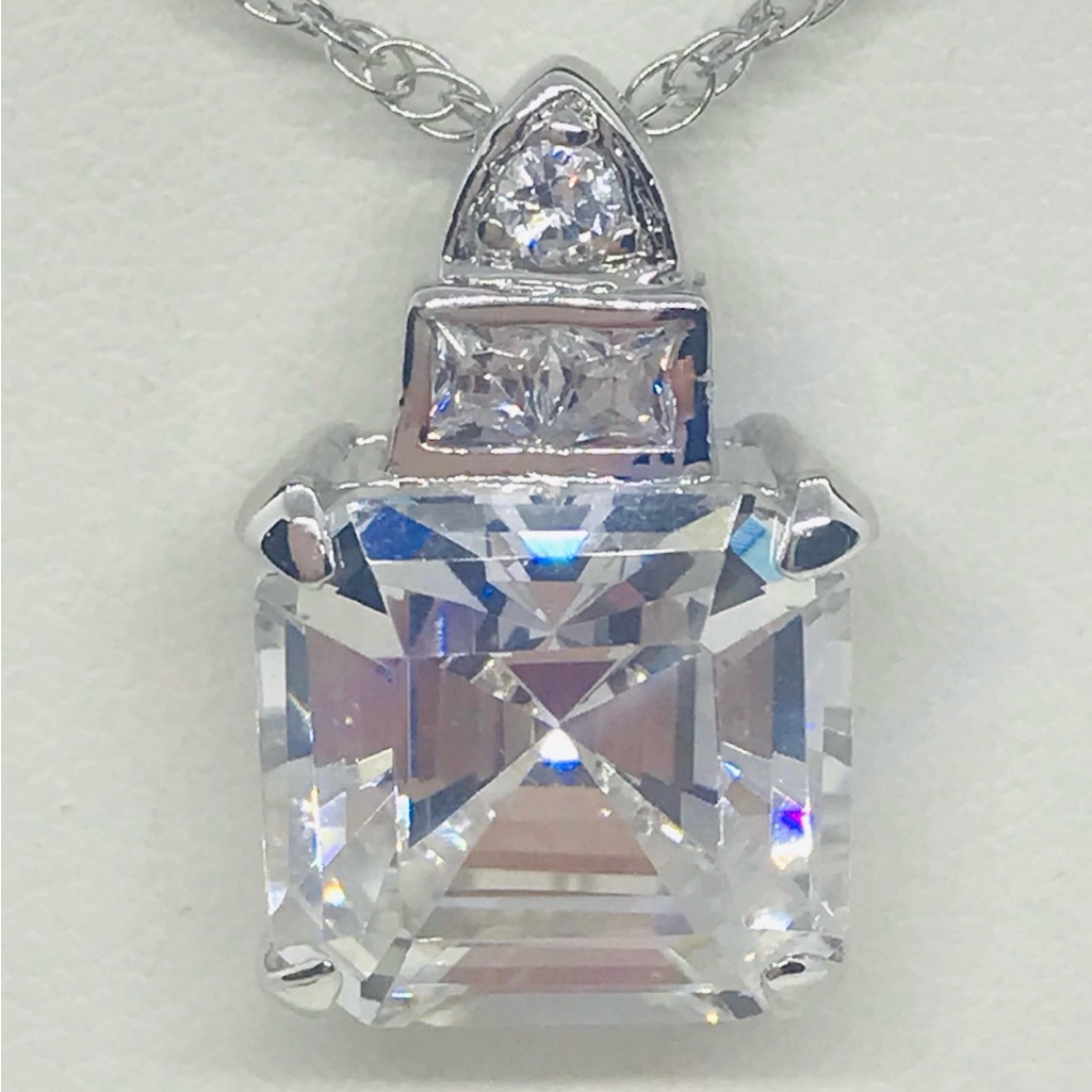 Uncas Silver Asscher Cut Cubic Zirconia Pensnt & 18” Long Loose Rope Chain